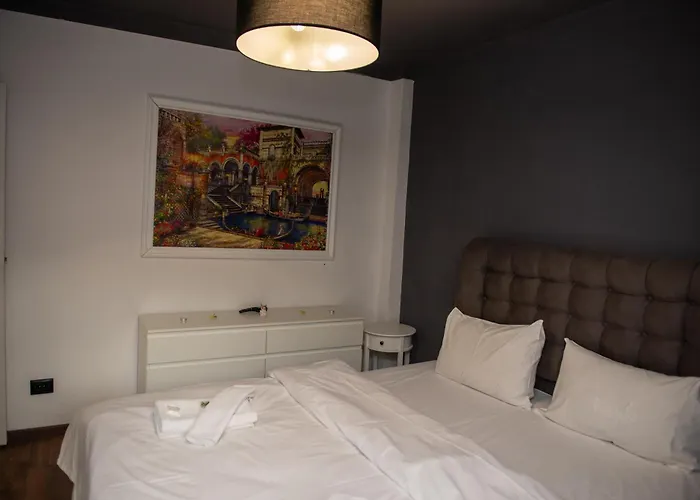 Modern - Nature View Loft - Luxury